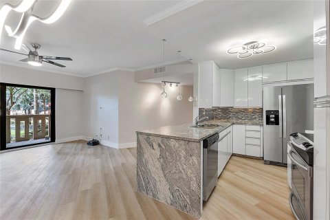 Copropriété à vendre à Fort Lauderdale, Floride: 2 chambres, 102.19 m2 № 1077123 - photo 25