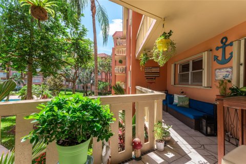 Copropriété à vendre à Fort Lauderdale, Floride: 2 chambres, 102.19 m2 № 1077123 - photo 4