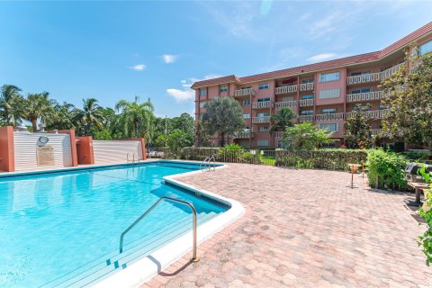 Condo in Fort Lauderdale, Florida, 2 bedrooms  № 1077123 - photo 5