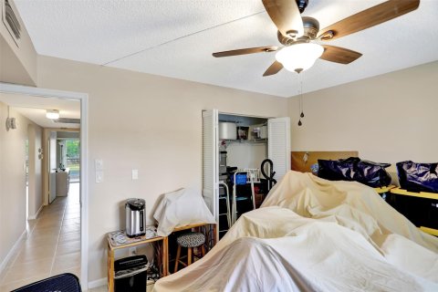 Condominio en venta en Coconut Creek, Florida, 2 dormitorios, 107.3 m2 № 1073612 - foto 5