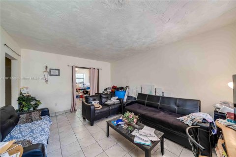 Immobilier commercial à vendre à Miami, Floride: 162.21 m2 № 1233766 - photo 27