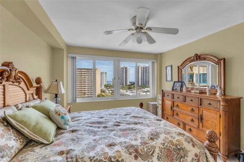 Condo in Fort Lauderdale, Florida, 1 bedroom  № 1040632 - photo 16