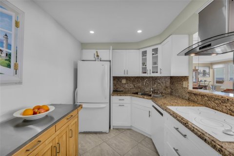 Condo in Fort Lauderdale, Florida, 1 bedroom  № 1040632 - photo 26