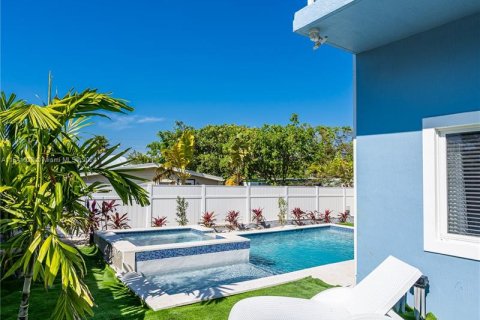 Villa ou maison à vendre à Key Largo, Floride: 4 chambres, 252.79 m2 № 1044740 - photo 6