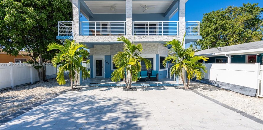 Villa ou maison à Key Largo, Floride 4 chambres, 252.79 m2 № 1044740