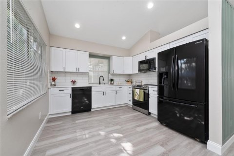 Casa en venta en Orlando, Florida, 3 dormitorios, 138.8 m2 № 1393436 - foto 9