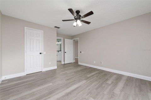 Casa en venta en Orlando, Florida, 3 dormitorios, 138.8 m2 № 1393436 - foto 13