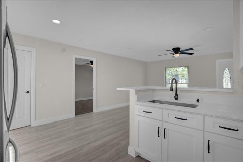 Casa en venta en Orlando, Florida, 3 dormitorios, 106.84 m2 № 1393435 - foto 8