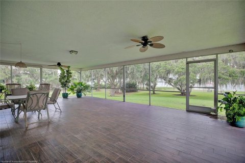 House in Lake Placid, Florida 5 bedrooms, 326.83 sq.m. № 1249415 - photo 17