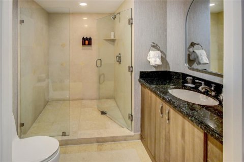 Condo in Fort Lauderdale, Florida, 1 bedroom  № 1026345 - photo 12