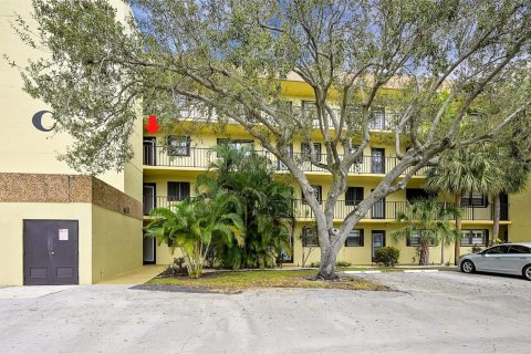 Copropriété à vendre à Deerfield Beach, Floride: 1 chambre, 67.63 m2 № 1026743 - photo 5