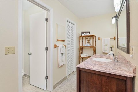 Condo in Punta Gorda, Florida, 2 bedrooms  № 1308871 - photo 21