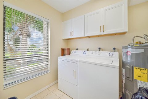 Copropriété à vendre à Punta Gorda, Floride: 2 chambres, 100.98 m2 № 1308871 - photo 17