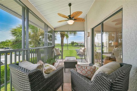 Copropriété à vendre à Punta Gorda, Floride: 2 chambres, 100.98 m2 № 1308871 - photo 3