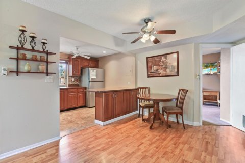 Condo in Tamarac, Florida, 2 bedrooms  № 1228713 - photo 16