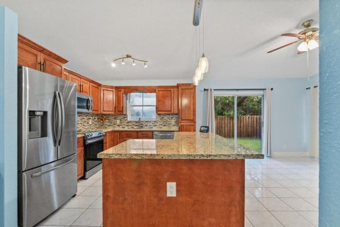 Casa en venta en Margate, Florida, 3 dormitorios, 151.06 m2 № 1228714 - foto 19