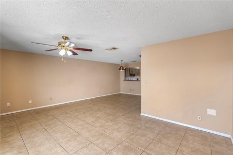 Touwnhouse à vendre à Pembroke Pines, Floride: 3 chambres, 129.41 m2 № 1029676 - photo 28