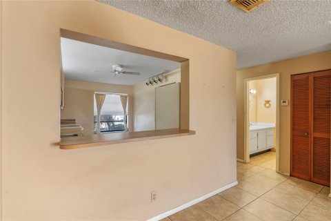 Townhouse in Pembroke Pines, Florida 3 bedrooms, 129.41 sq.m. № 1029676 - photo 26