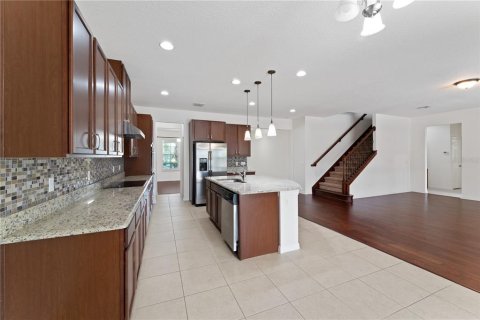 Casa en venta en Kissimmee, Florida, 5 dormitorios, 324.88 m2 № 1361765 - foto 14