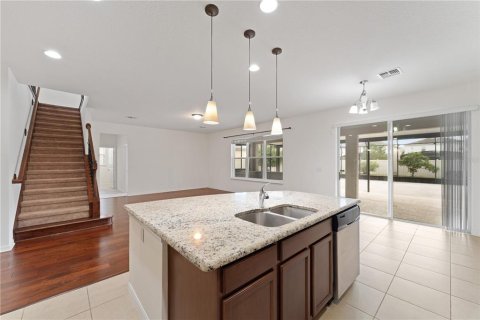 Casa en venta en Kissimmee, Florida, 5 dormitorios, 324.88 m2 № 1361765 - foto 16