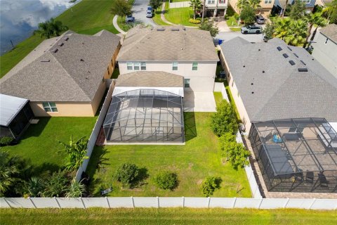 Casa en venta en Kissimmee, Florida, 5 dormitorios, 324.88 m2 № 1361765 - foto 9