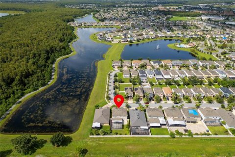 Casa en venta en Kissimmee, Florida, 5 dormitorios, 324.88 m2 № 1361765 - foto 7