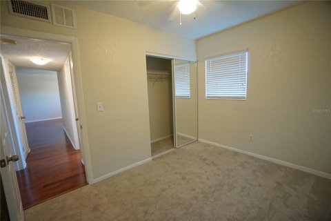 Copropriété à louer à Tampa, Floride: 2 chambres, 83.61 m2 № 1349256 - photo 8