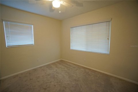 Condo in Tampa, Florida, 2 bedrooms  № 1349256 - photo 11