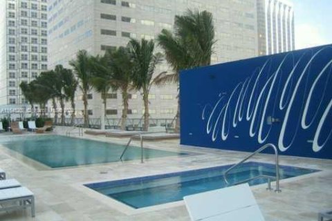 Condo in Miami, Florida, 3 bedrooms  № 1328038 - photo 30