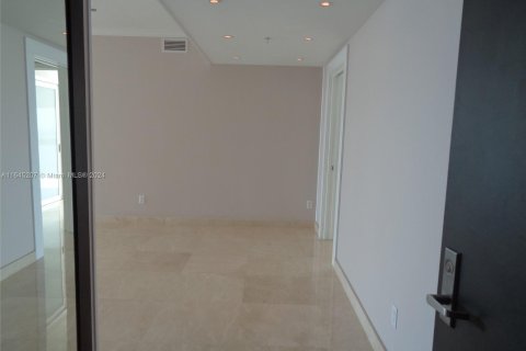 Condo in Miami, Florida, 3 bedrooms  № 1328038 - photo 27