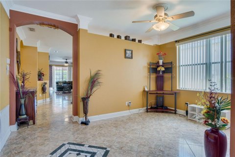 House in Davenport, Florida 4 bedrooms, 167.22 sq.m. № 1307640 - photo 6