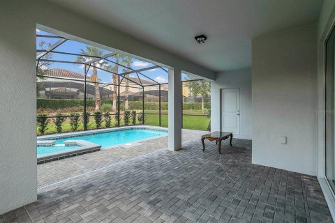 House in Davenport, Florida 6 bedrooms, 295.06 sq.m. № 1243071 - photo 26