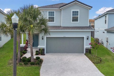 Casa en venta en Davenport, Florida, 6 dormitorios, 295.06 m2 № 1243071 - foto 1