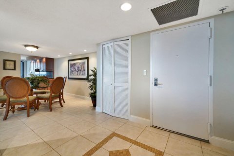 Condominio en venta en Riviera Beach, Florida, 2 dormitorios, 133.04 m2 № 1038423 - foto 5