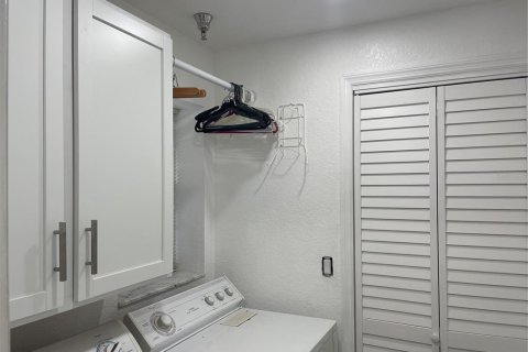 Condominio en venta en Lutz, Florida, 2 dormitorios, 105.44 m2 № 1338463 - foto 3