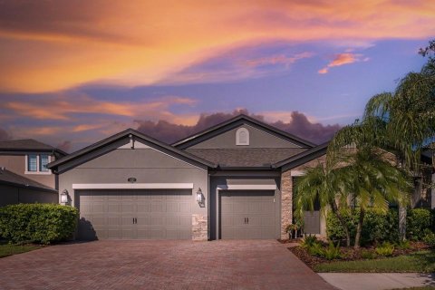 Casa en venta en Trinity, Florida, 4 dormitorios, 213.58 m2 № 1342217 - foto 1