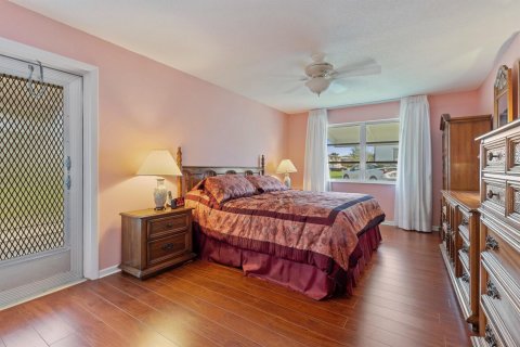Condo in Boynton Beach, Florida, 2 bedrooms  № 1058980 - photo 13