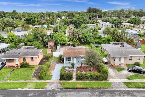 Villa ou maison à vendre à West Palm Beach, Floride: 2 chambres, 65.4 m2 № 1362389 - photo 26