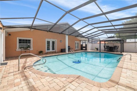 Villa ou maison à vendre à Tampa, Floride: 3 chambres, 192.12 m2 № 1349961 - photo 15