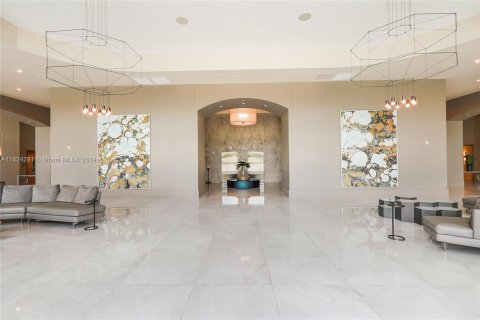 Copropriété à vendre à Aventura, Floride: 4 chambres, 328.22 m2 № 1271347 - photo 8