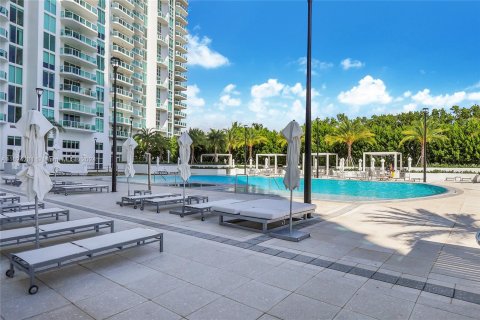 Condo in Aventura, Florida, 4 bedrooms  № 1271347 - photo 13