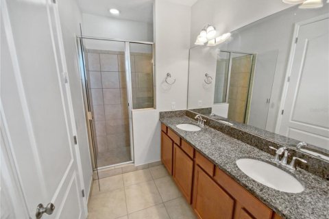 Townhouse in Orlando, Florida 2 bedrooms, 160.26 sq.m. № 1027710 - photo 18