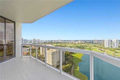 Copropriété à vendre à Aventura, Floride: 2 chambres, 124.49 m2 № 1209540 - photo 21