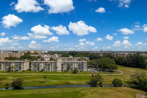 Copropriété à vendre à Pompano Beach, Floride: 3 chambres, 129.13 m2 № 1044161 - photo 5