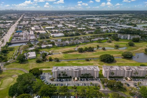 Copropriété à vendre à Pompano Beach, Floride: 3 chambres, 129.13 m2 № 1044161 - photo 10