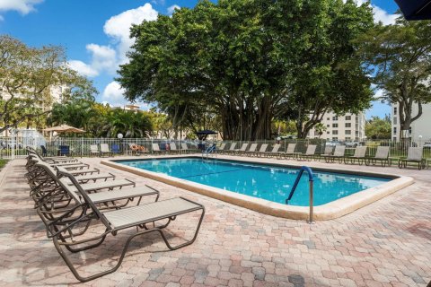 Copropriété à vendre à Pompano Beach, Floride: 3 chambres, 129.13 m2 № 1044161 - photo 13