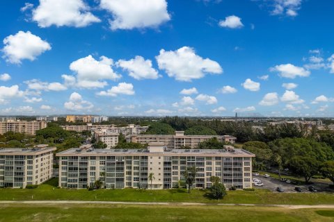 Condo in Pompano Beach, Florida, 3 bedrooms  № 1044161 - photo 4