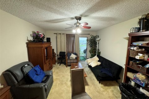 Condo in Sunrise, Florida, 1 bedroom  № 1226840 - photo 21