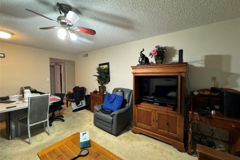 Condo in Sunrise, Florida, 1 bedroom  № 1226840 - photo 22