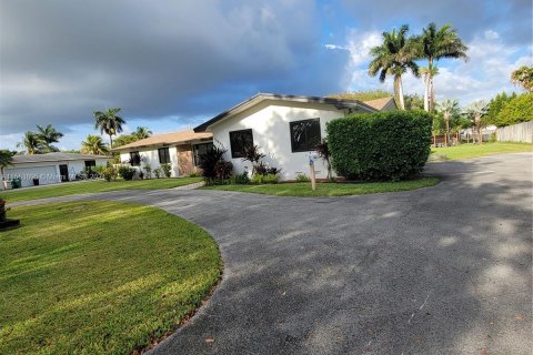 Villa ou maison à vendre à Palmetto Bay, Floride: 4 chambres, 195.28 m2 № 1075195 - photo 6